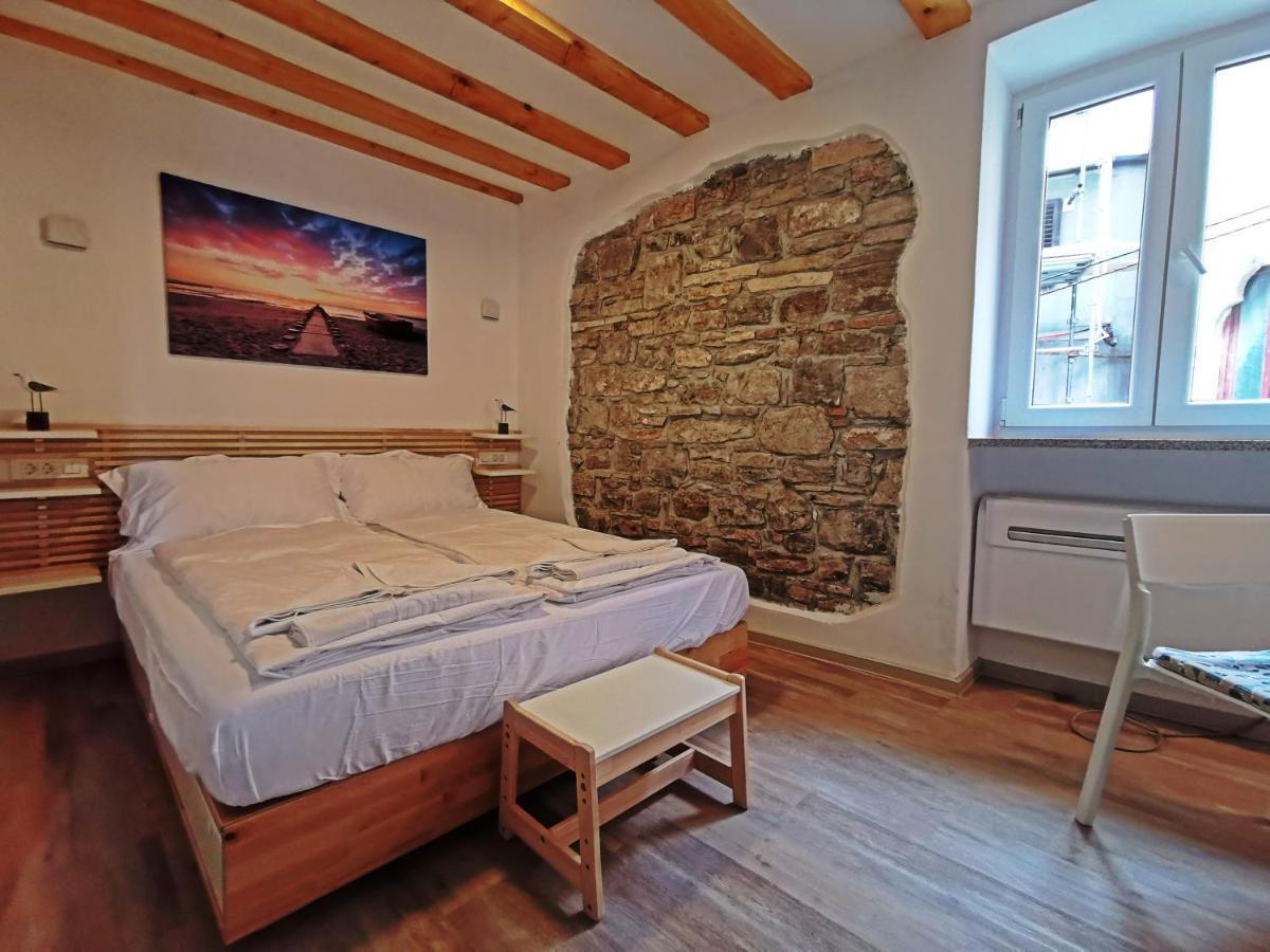 Ribiska Hisa - Old Piran Fisherman'S House Exterior photo